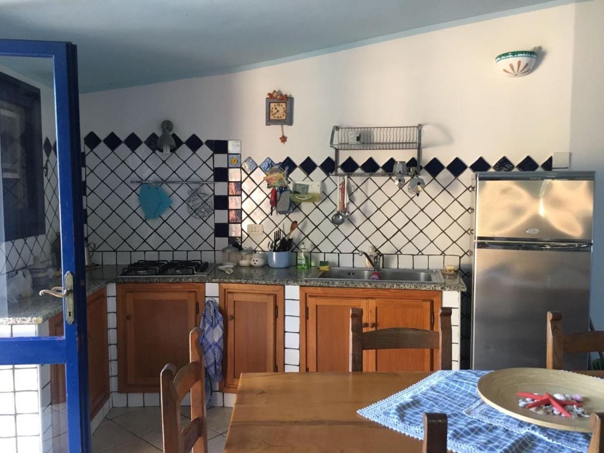 Villa Vera Trifamigliare Con Ingresso Diretto 20 Mt Al Mare Clima Wi-Fi Bbq Cala Liberotto Exterior photo