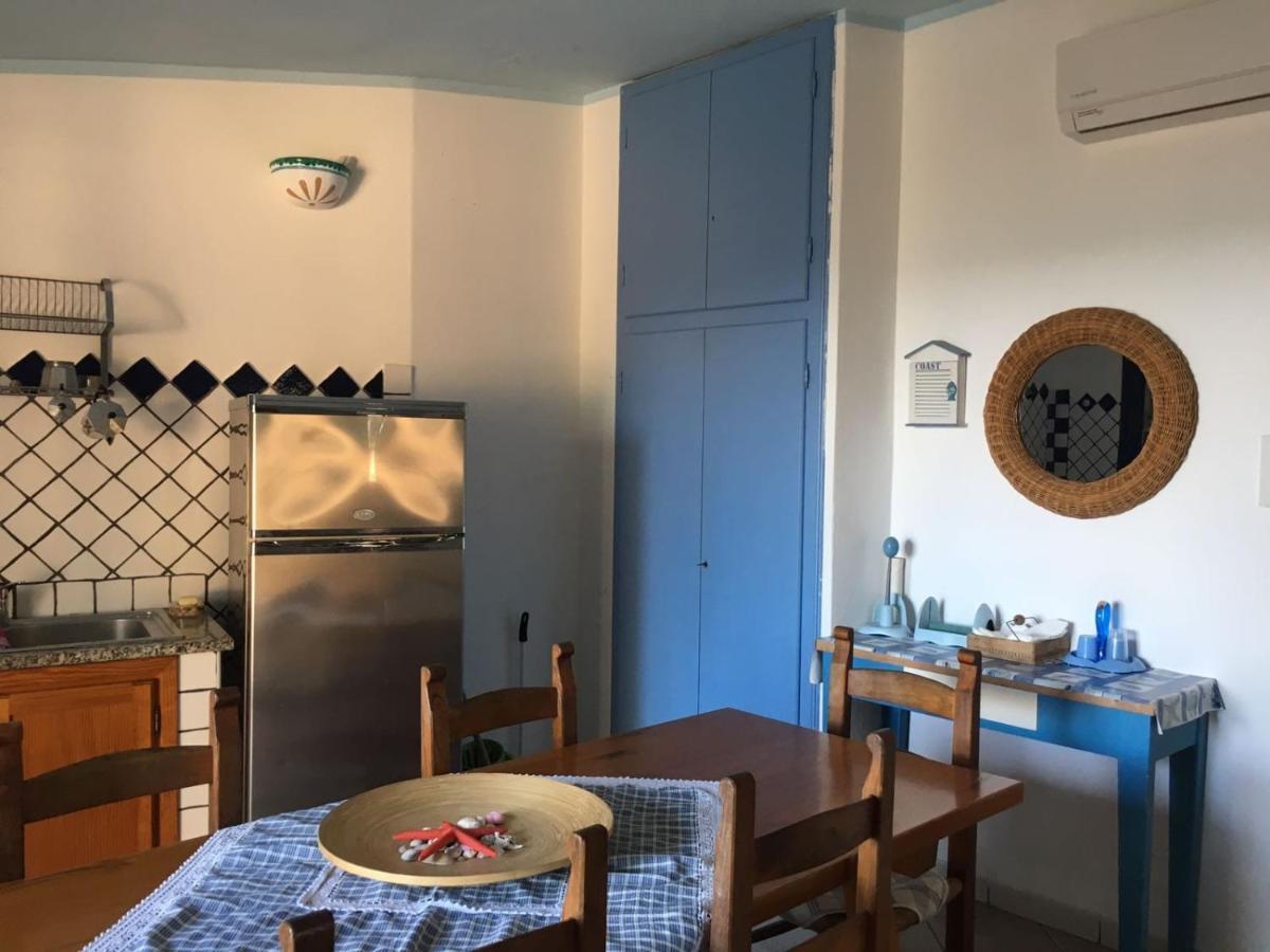Villa Vera Trifamigliare Con Ingresso Diretto 20 Mt Al Mare Clima Wi-Fi Bbq Cala Liberotto Exterior photo
