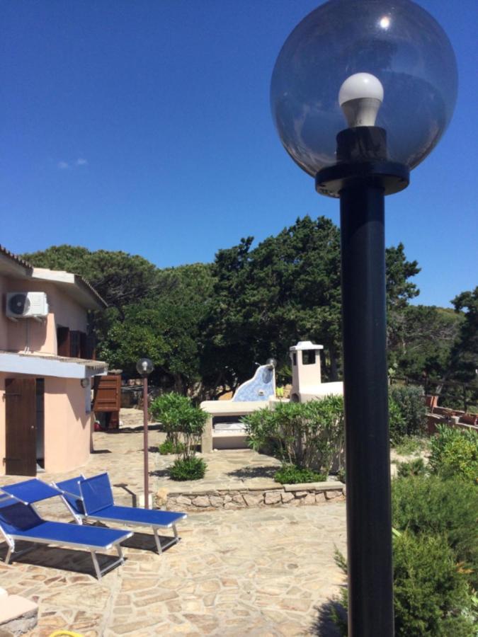 Villa Vera Trifamigliare Con Ingresso Diretto 20 Mt Al Mare Clima Wi-Fi Bbq Cala Liberotto Exterior photo
