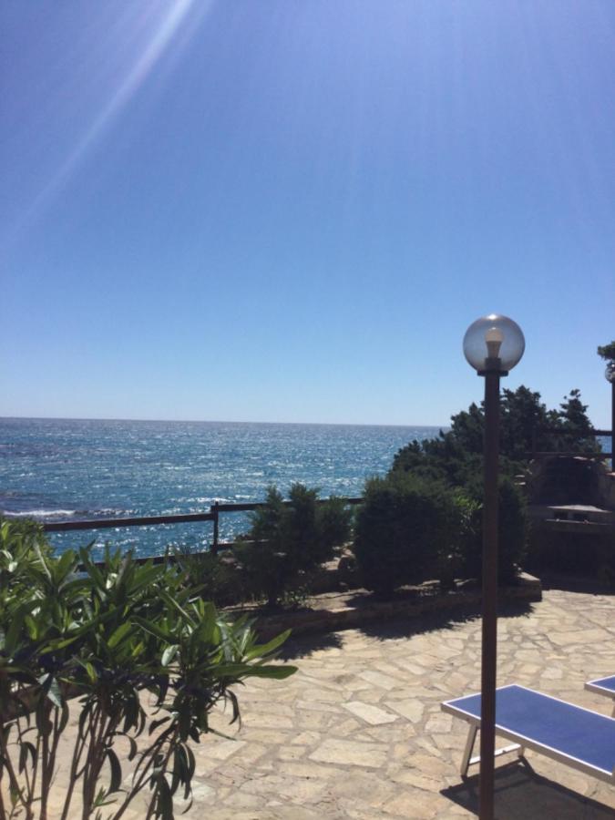 Villa Vera Trifamigliare Con Ingresso Diretto 20 Mt Al Mare Clima Wi-Fi Bbq Cala Liberotto Exterior photo